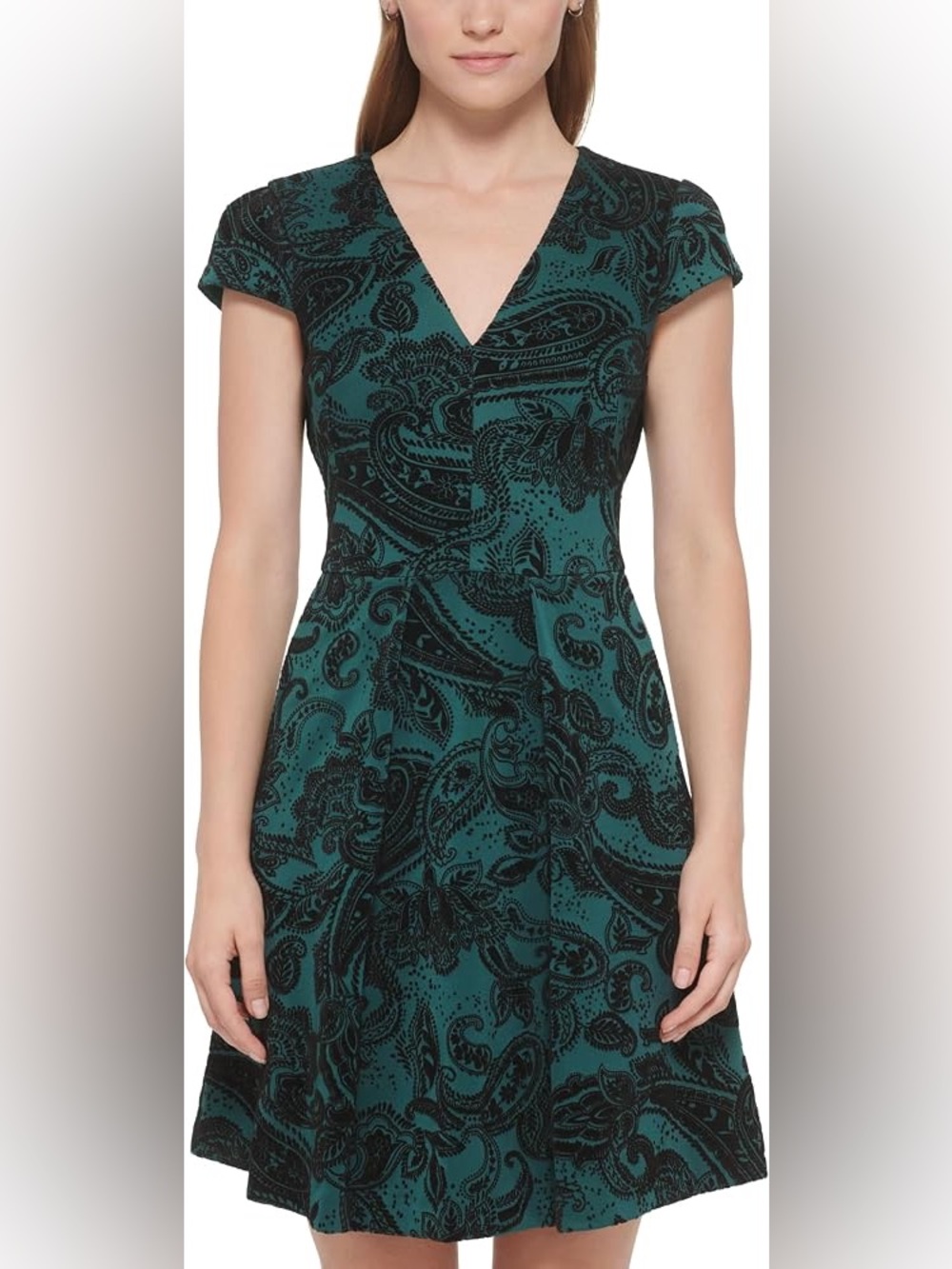 NWT Vince Camuto Green and Black Textured Paisley V-Neck Cap Sleeve Dress